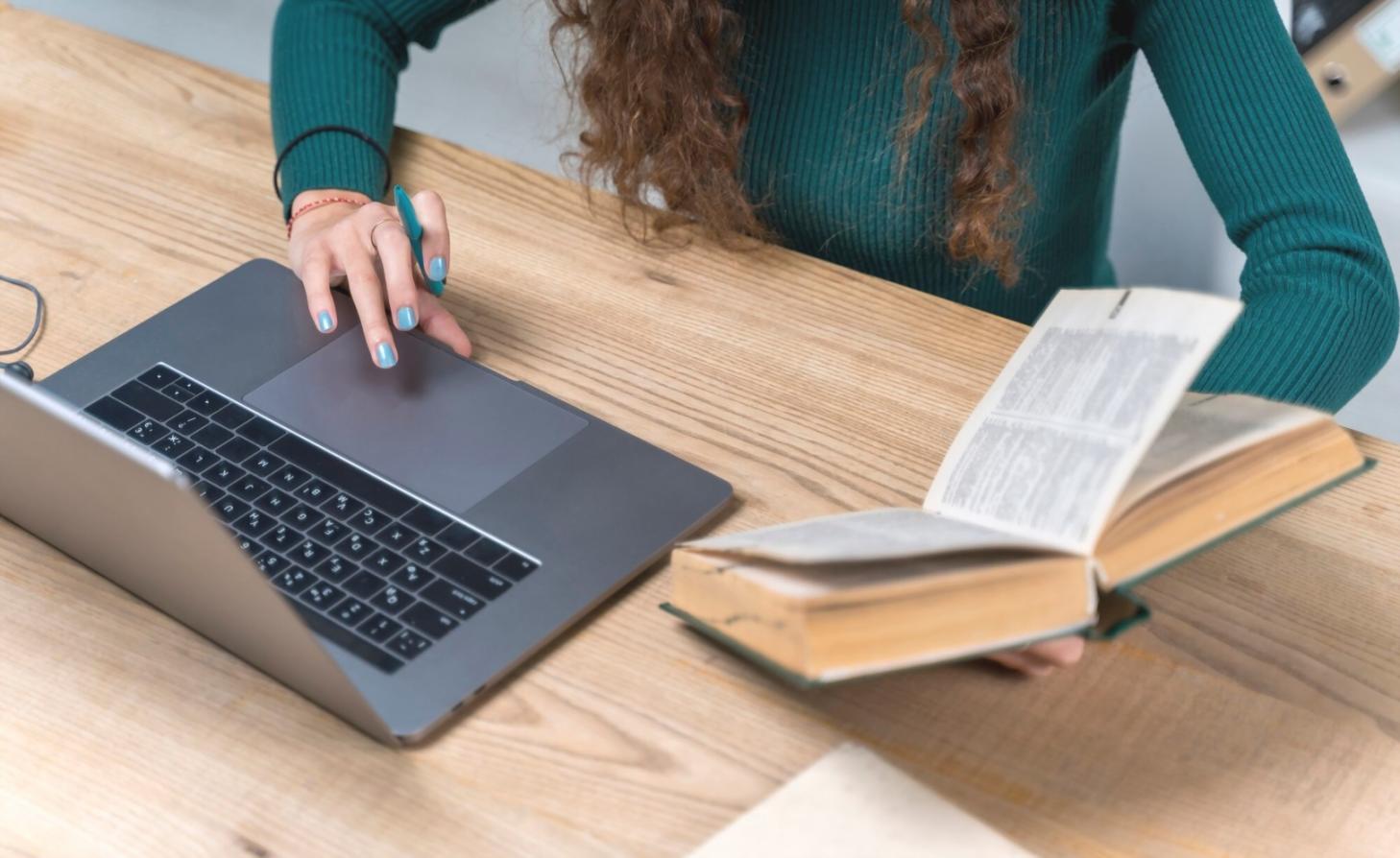 Graphiques et analyses de performance d'investissement